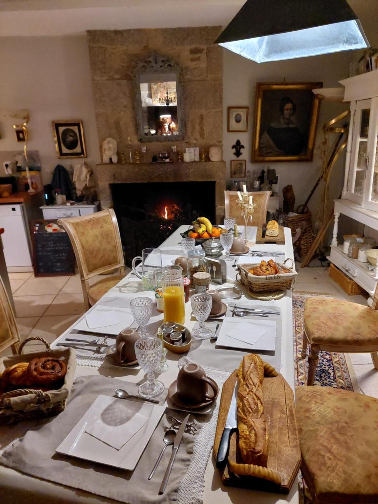 Manoir De La Chapelle Bed and Breakfast Condé-sur-Sarthe Εξωτερικό φωτογραφία